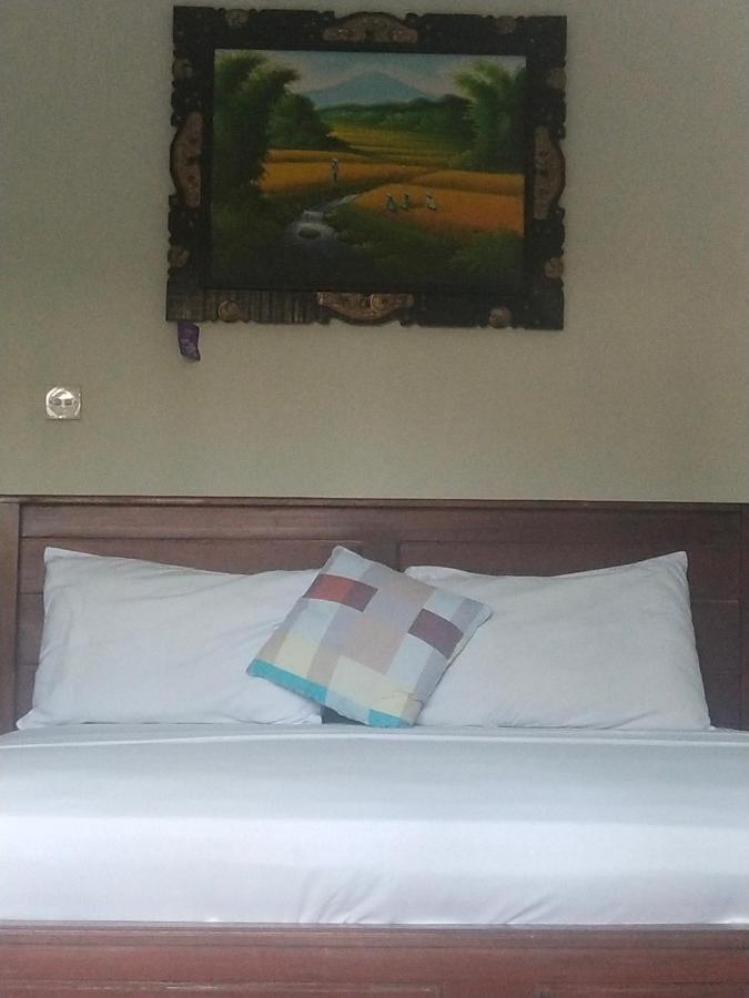 Santa Fe Homestay & Warong Amed Eksteriør billede