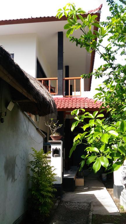 Santa Fe Homestay & Warong Amed Eksteriør billede
